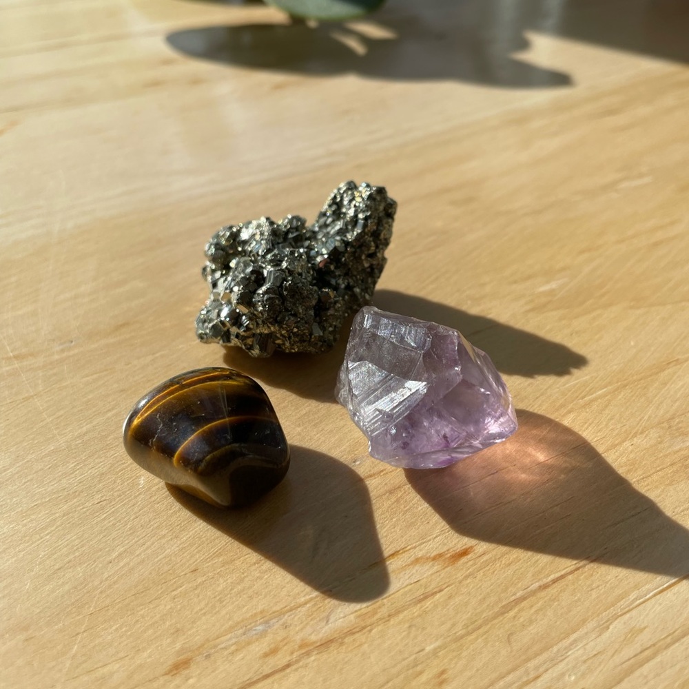 Gemstone trio - tiger eye - quartz - pyrite